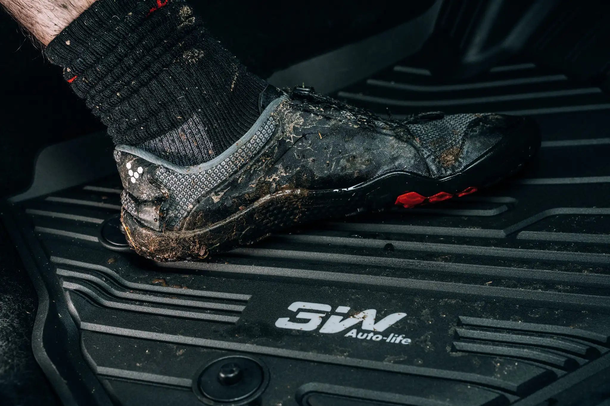 3W Double Layer Car Floor Mats for Ford Ranger T9/T6.2 With Carpets 2023-2026 RHD 3Wliners